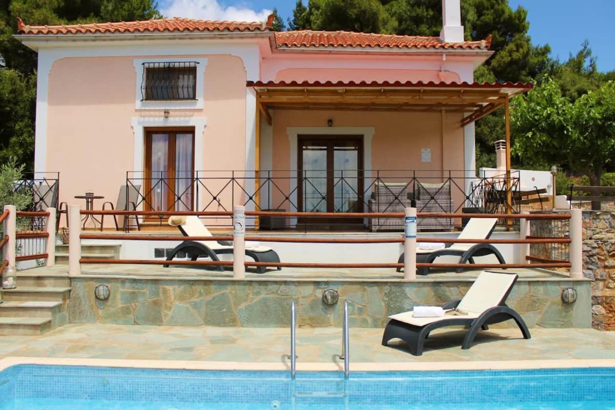 Villa Tenedos Skopelos Town Exterior photo